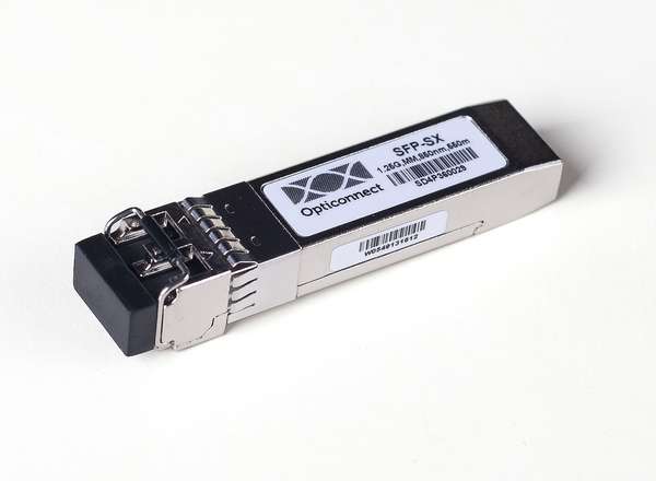 Naar omschrijving van SFP-SXD - SFP Module, Multimode, up to 1.25Gbps Gigabit Ethernet/FC, 850 nm, LC Connector, 550m Distance/Budget, with Digital Diagnostics